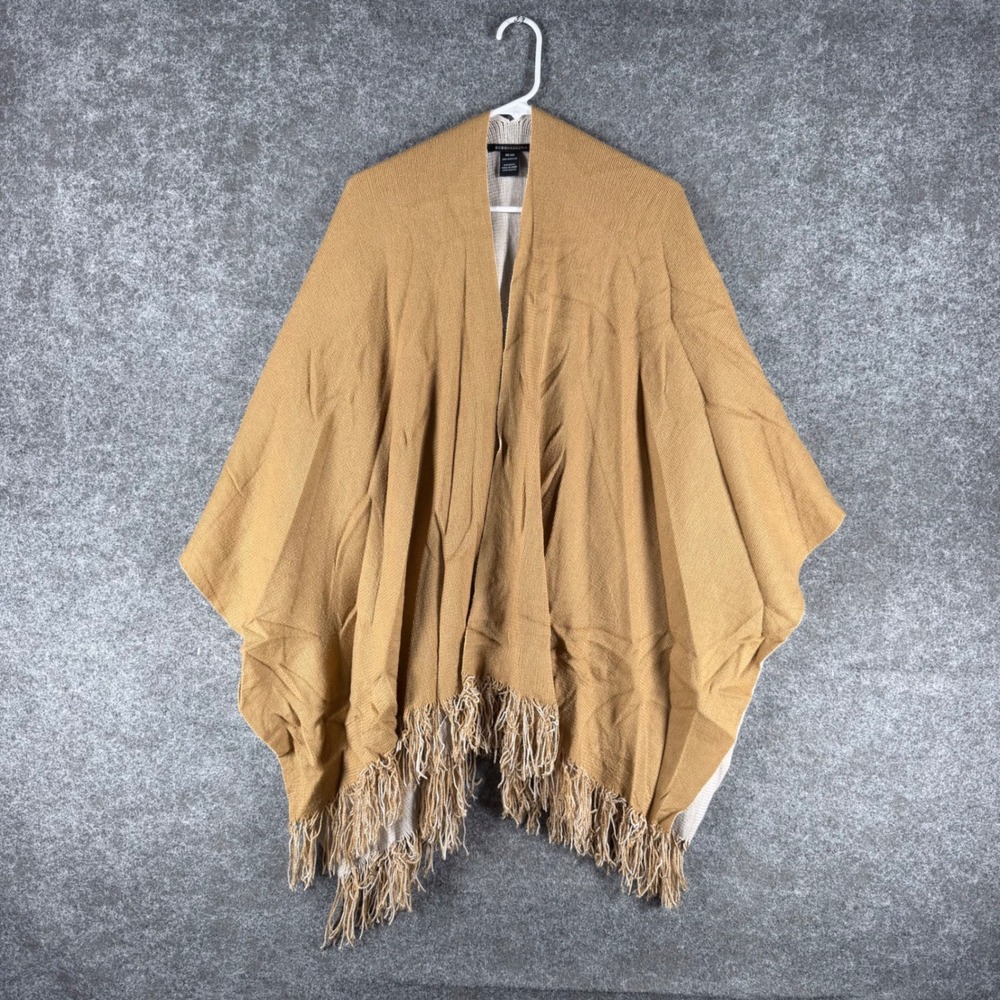 BCBGMAXAZRIA Women One Size Camel Ivory Fringe Knit Ruana Poncho Wrap